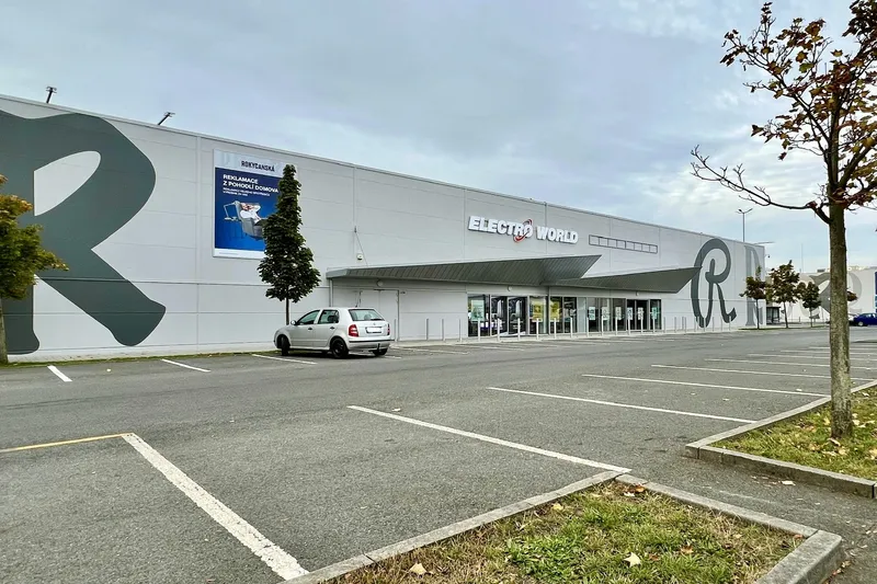 ELECTROWORLD Plzeň