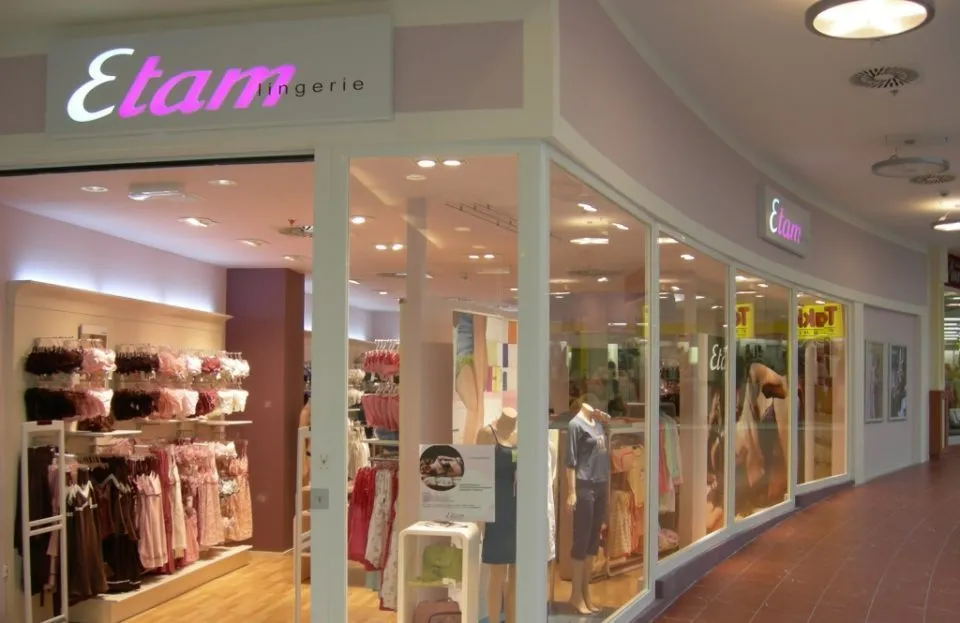 Etam