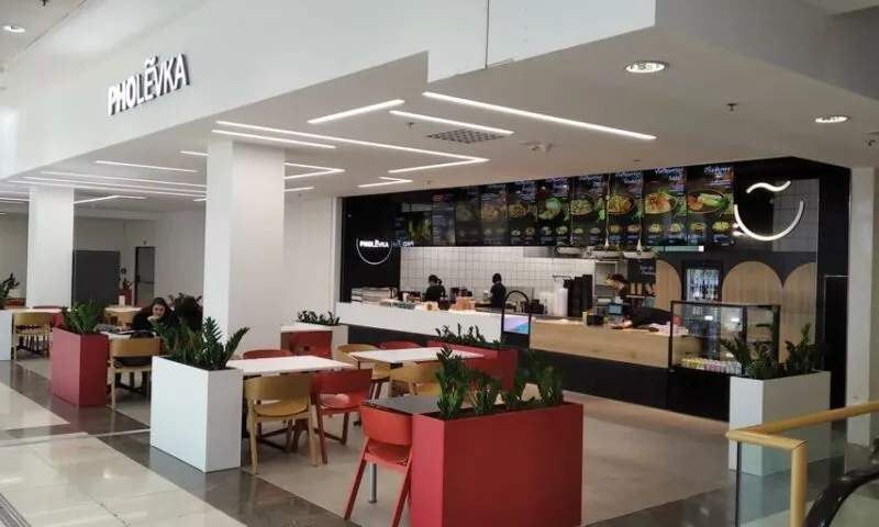 FoodCourt OC Atrium Palác Pardubice