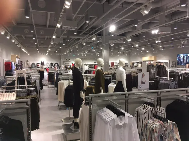 H&M Galéria Nitra
