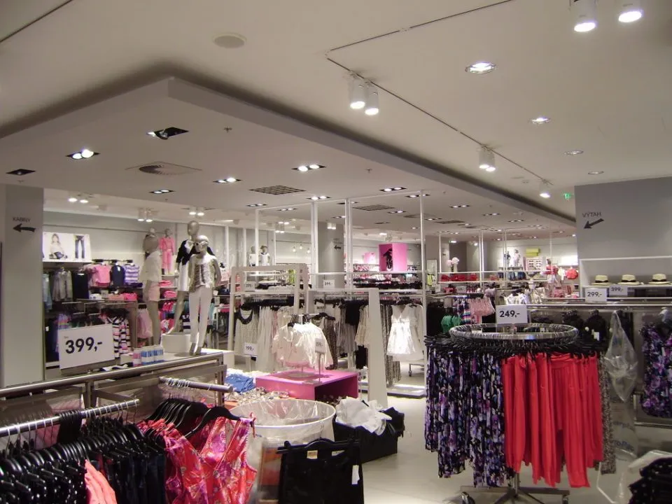 H&M Nová Karolina