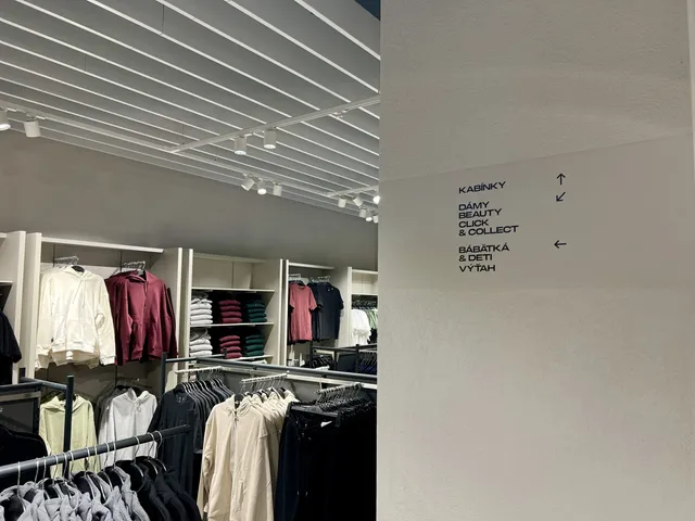 H&M OC Central Bratislava