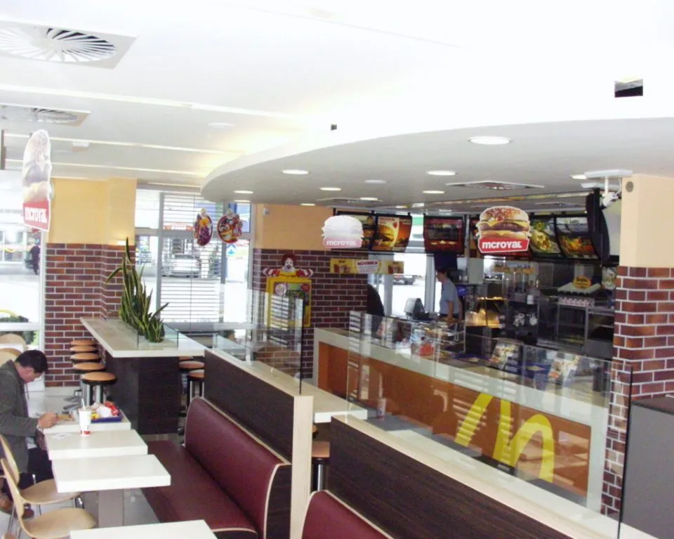 McDonald’s restaurace